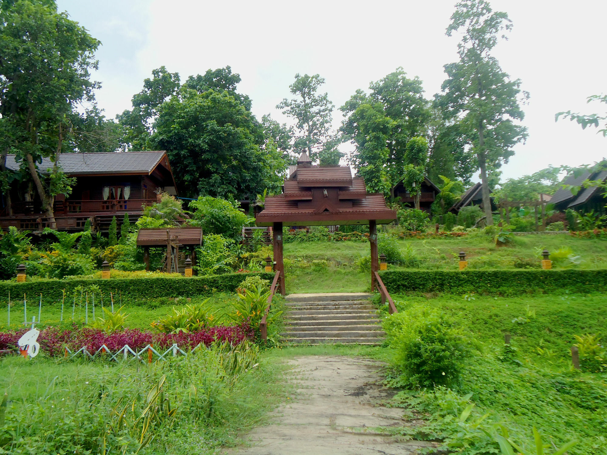 Mon Vieng Kham Resort メーホンソン エクステリア 写真
